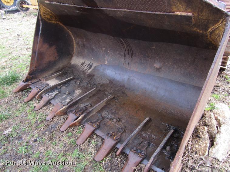 image for item EU9625 1990 Komatsu D66S-1 track loader