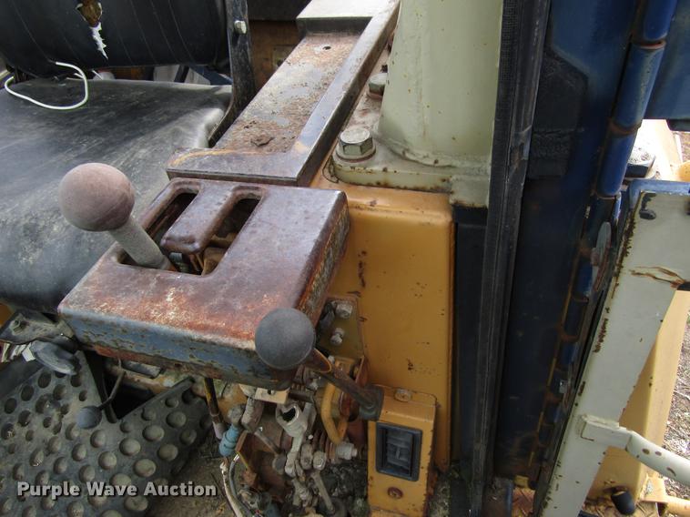 image for item EU9625 1990 Komatsu D66S-1 track loader