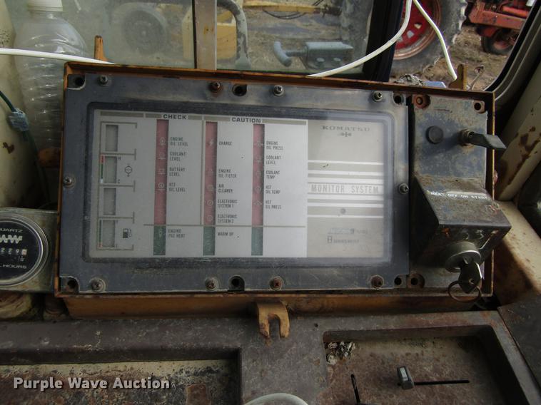 image for item EU9625 1990 Komatsu D66S-1 track loader