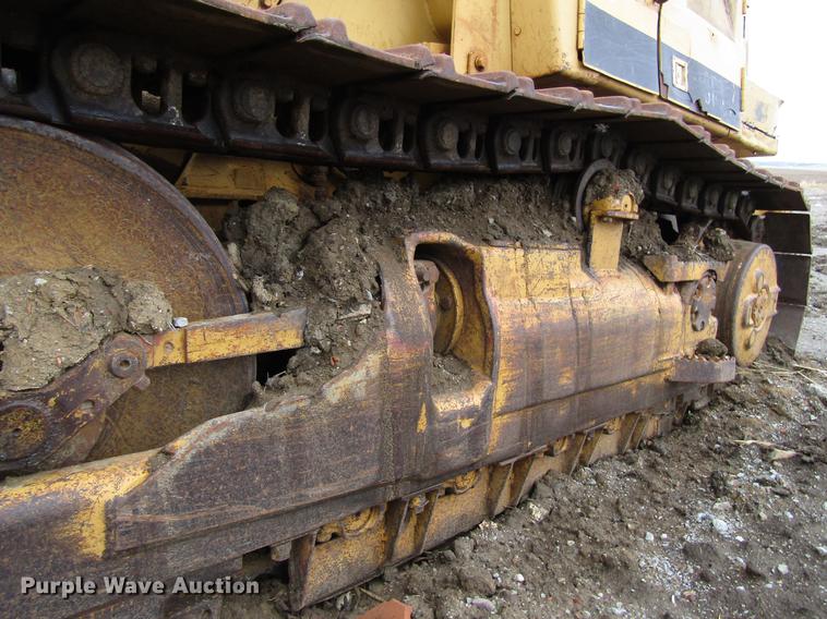 image for item EU9627 1982 Caterpillar 963 LGP track loader