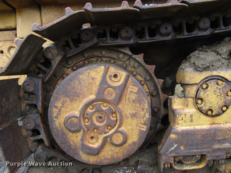 image for item EU9627 1982 Caterpillar 963 LGP track loader