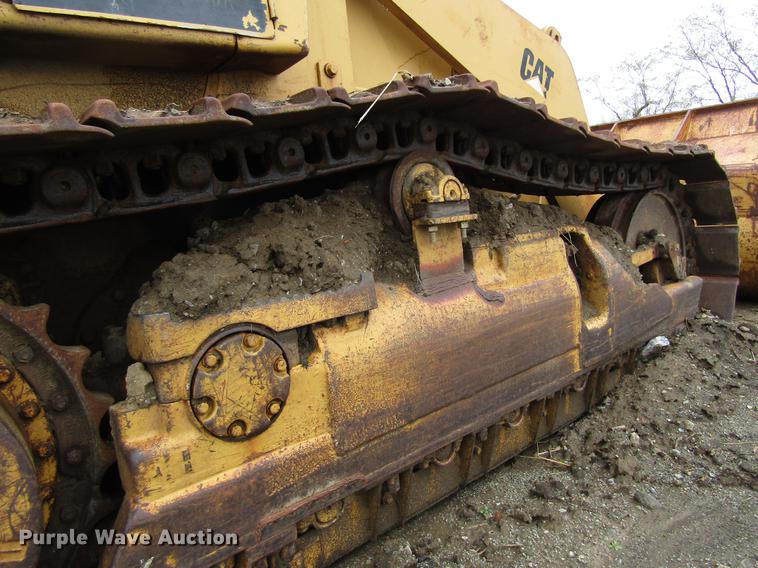 image for item EU9627 1982 Caterpillar 963 LGP track loader