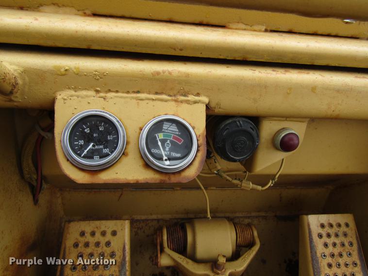 image for item EU9627 1982 Caterpillar 963 LGP track loader