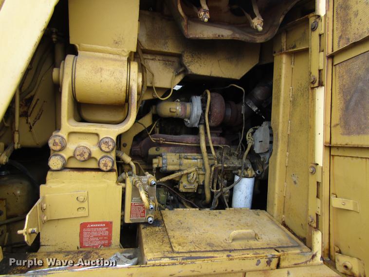 image for item EU9627 1982 Caterpillar 963 LGP track loader