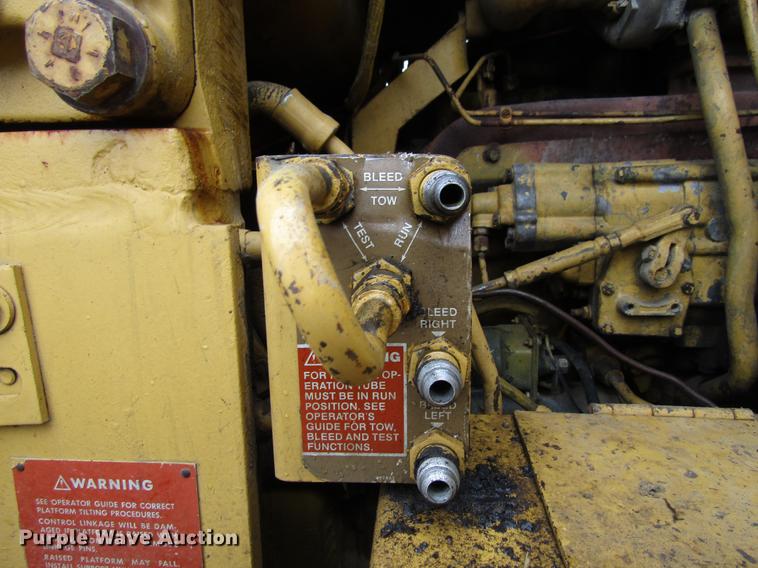 image for item EU9627 1982 Caterpillar 963 LGP track loader