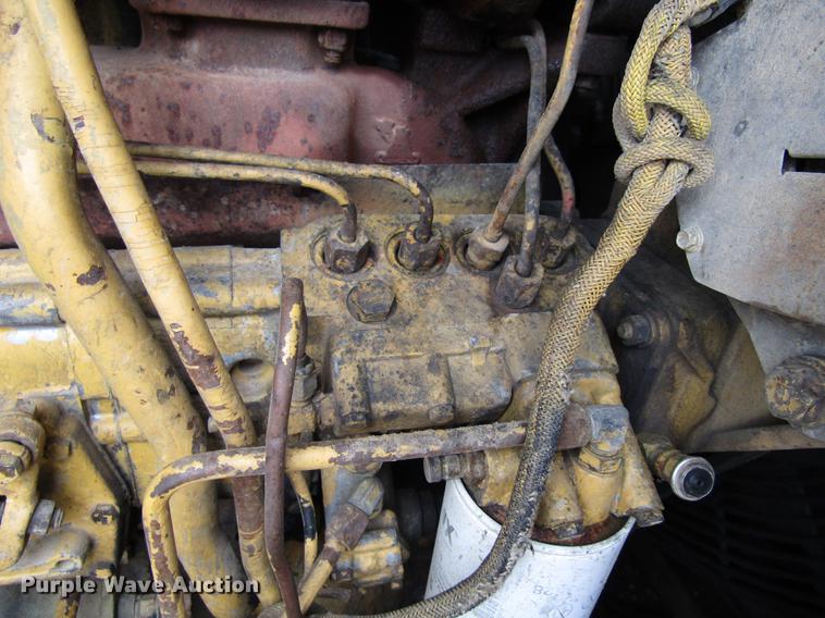 image for item EU9627 1982 Caterpillar 963 LGP track loader