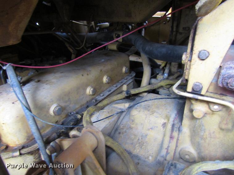 image for item EU9627 1982 Caterpillar 963 LGP track loader