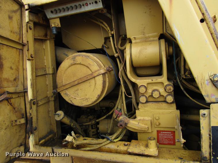 image for item EU9627 1982 Caterpillar 963 LGP track loader