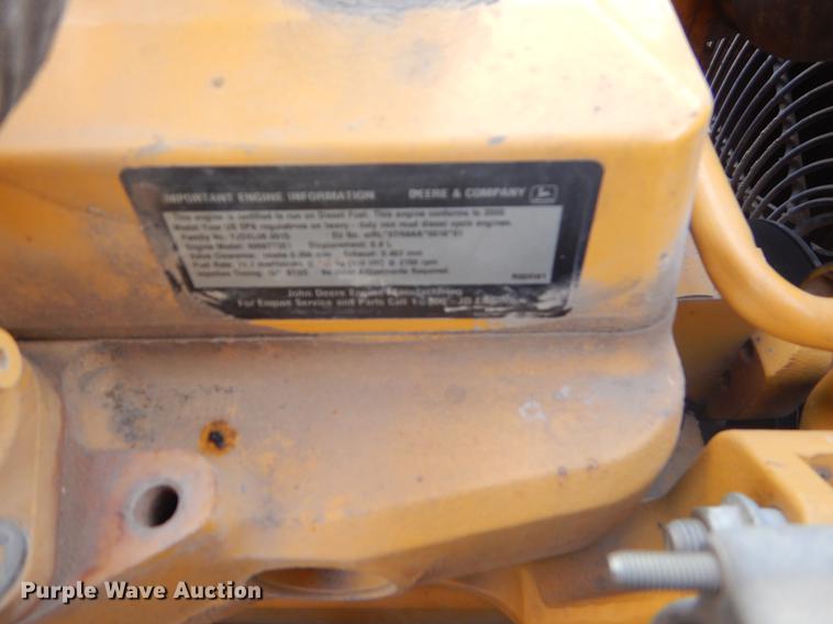 image for item FH9252 1997 John Deere 200LC excavator