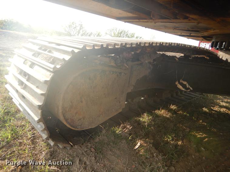 image for item FH9252 1997 John Deere 200LC excavator