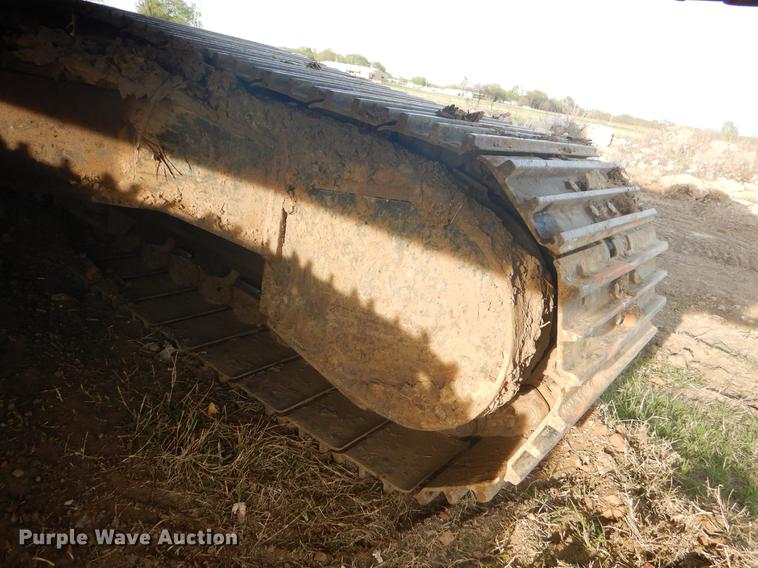 image for item FH9252 1997 John Deere 200LC excavator