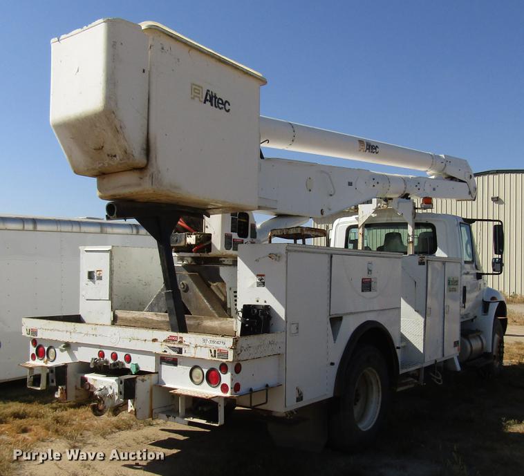 image for item FJ9672 2009 International DuraStar 4300 bucket truck