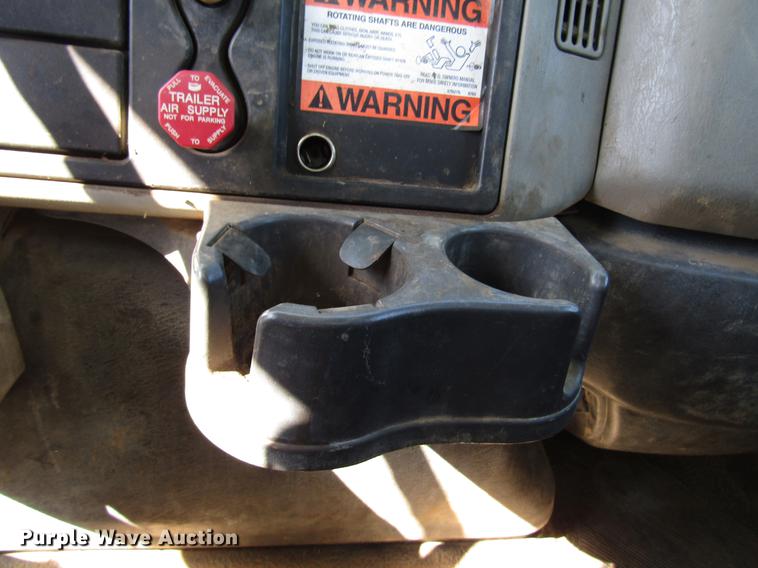 image for item FJ9672 2009 International DuraStar 4300 bucket truck