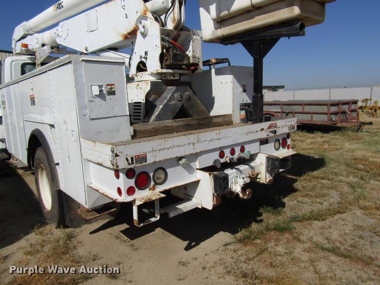 image for item FJ9672 2009 International DuraStar 4300 bucket truck