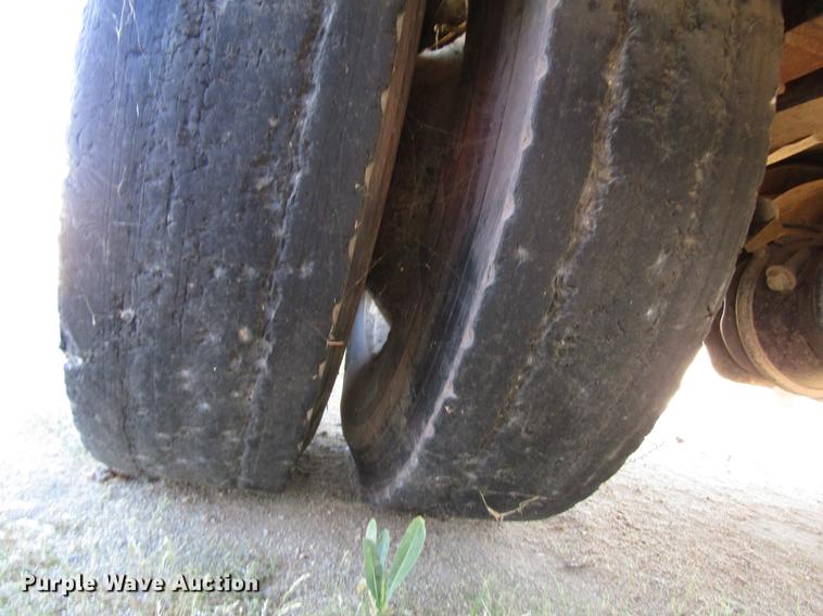 image for item FJ9672 2009 International DuraStar 4300 bucket truck