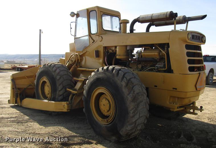 image for item FJ9673 Michigan wheel dozer