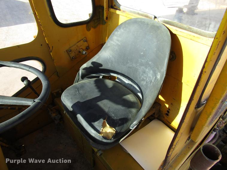 image for item FJ9673 Michigan wheel dozer