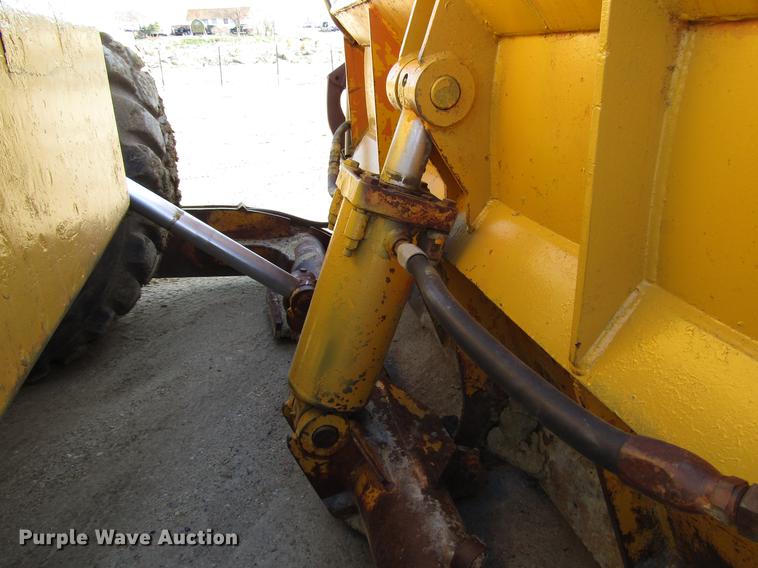 image for item FJ9673 Michigan wheel dozer