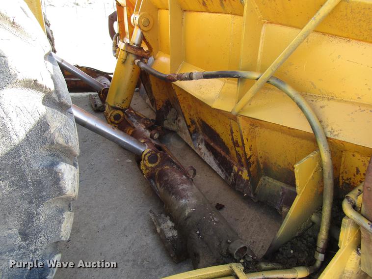 image for item FJ9673 Michigan wheel dozer