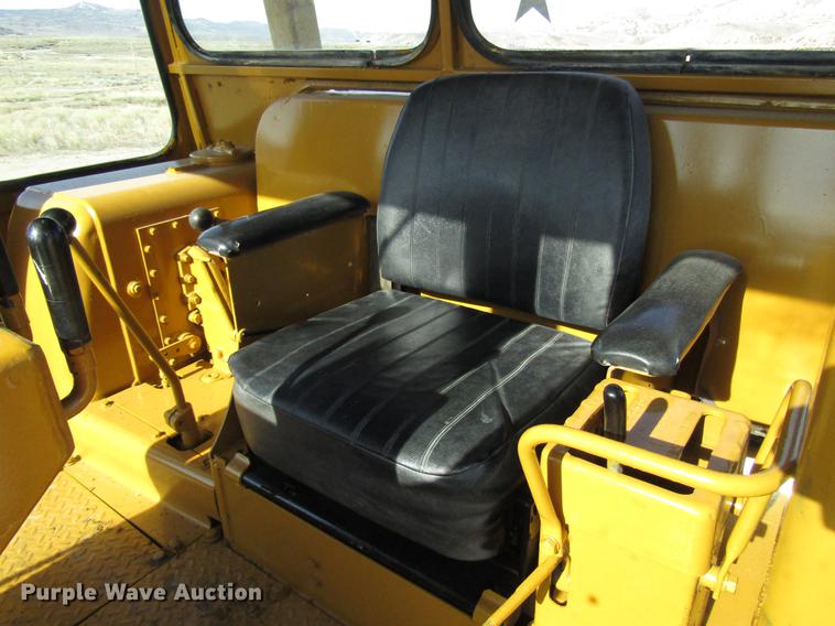 image for item FJ9674 1971 Caterpillar D8H dozer