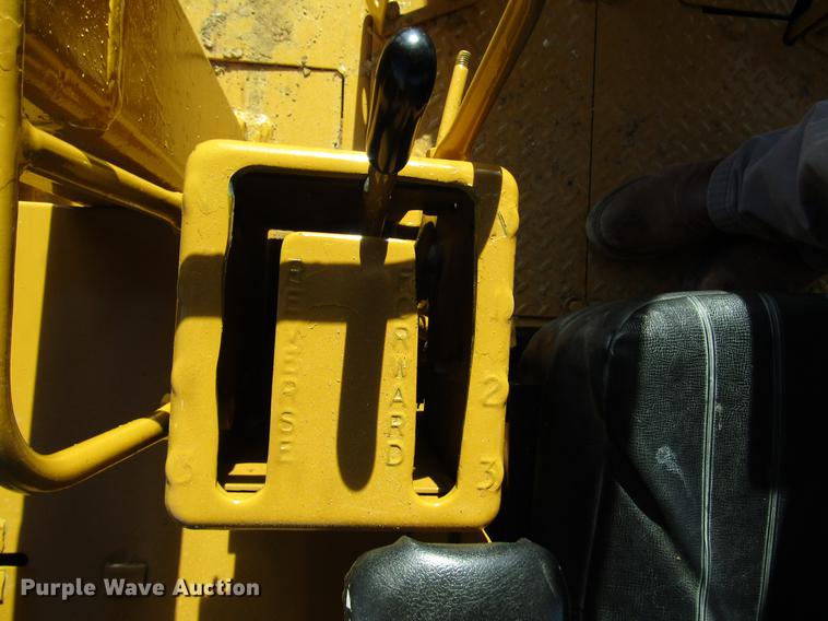 image for item FJ9674 1971 Caterpillar D8H dozer
