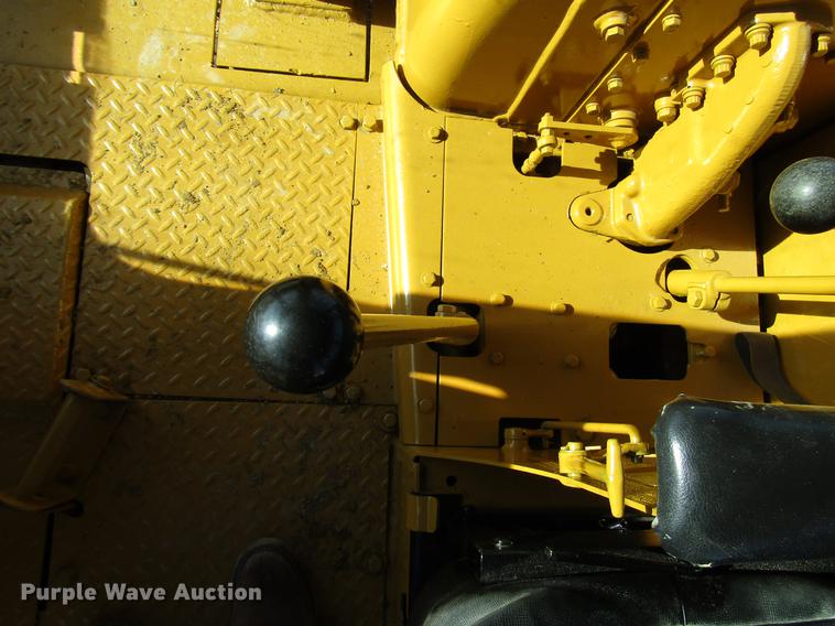 image for item FJ9674 1971 Caterpillar D8H dozer