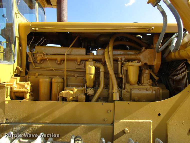 image for item FJ9674 1971 Caterpillar D8H dozer