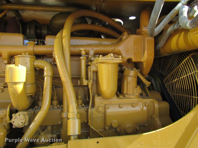 image for item FJ9674 1971 Caterpillar D8H dozer