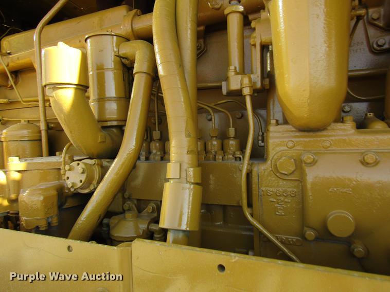 image for item FJ9674 1971 Caterpillar D8H dozer