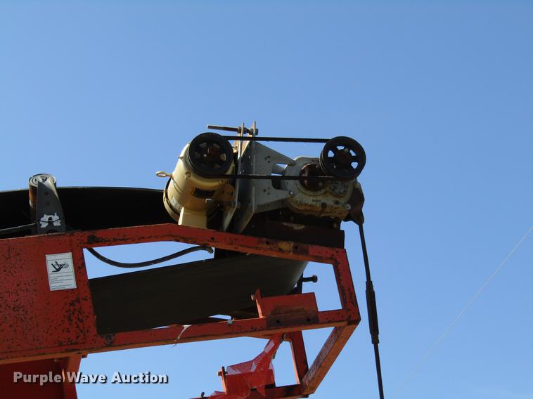 image for item FJ9675 Finlay 524 stacking conveyor