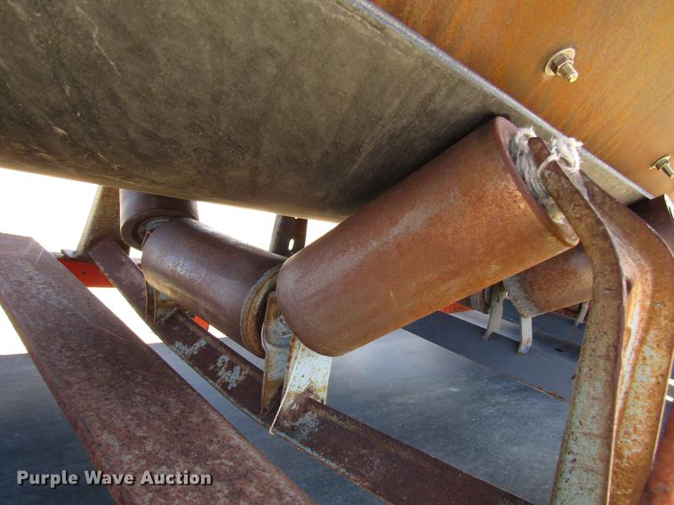 image for item FJ9675 Finlay 524 stacking conveyor