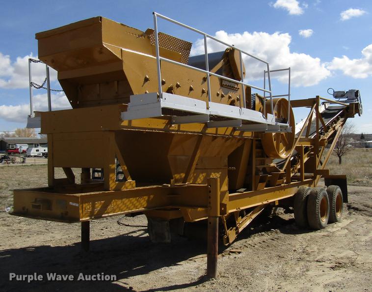 image for item FJ9676 Cedarapids crushing plant