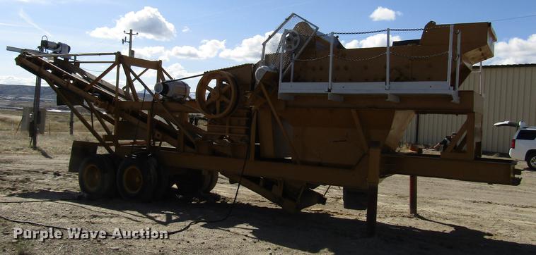 image for item FJ9676 Cedarapids crushing plant