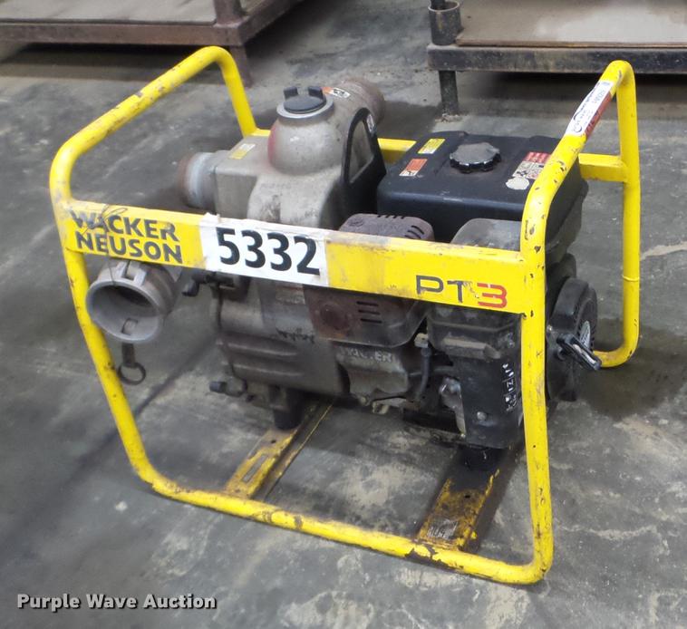 image for item FM9269 Wacker Neuson water pump