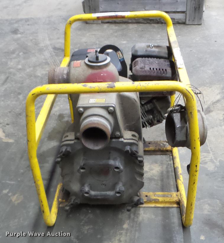 image for item FM9269 Wacker Neuson water pump
