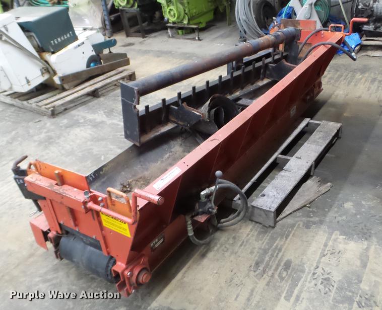 image for item FM9271 HTC 1200 shouldering conveyor