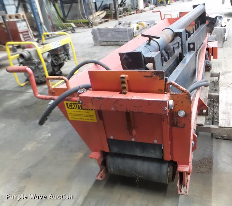 image for item FM9271 HTC 1200 shouldering conveyor