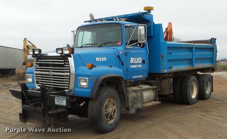 image for item FM9274 1997 Ford LTA9000 dump truck