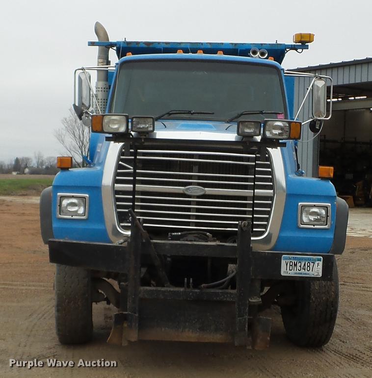 image for item FM9274 1997 Ford LTA9000 dump truck