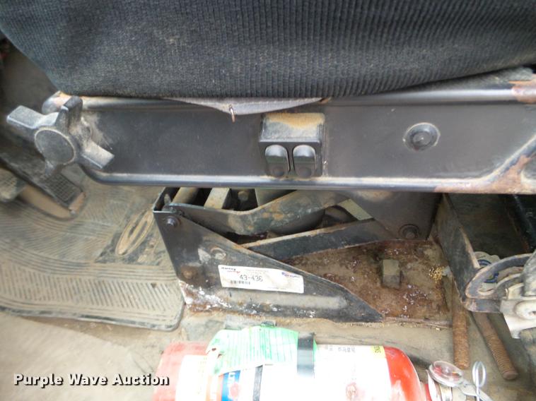 image for item FM9274 1997 Ford LTA9000 dump truck