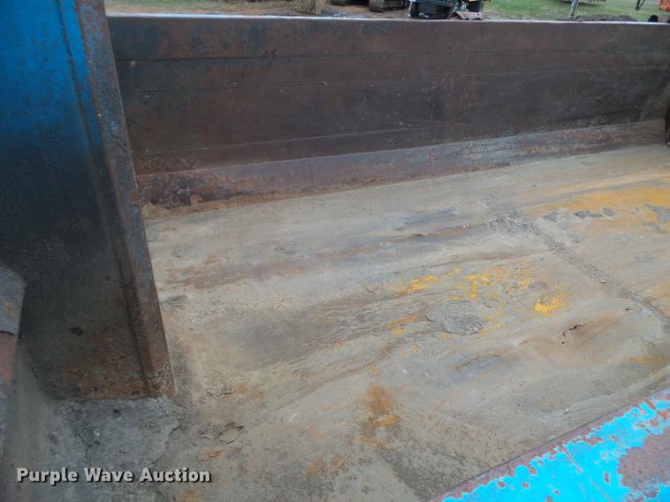 image for item FM9274 1997 Ford LTA9000 dump truck