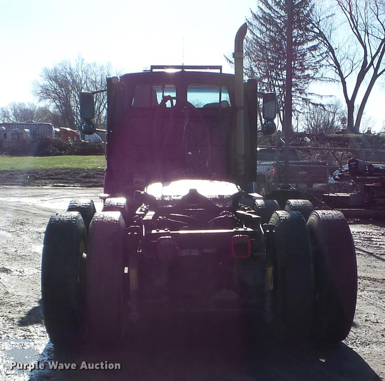 image for item FM9279 2000 Sterling A-Line semi truck