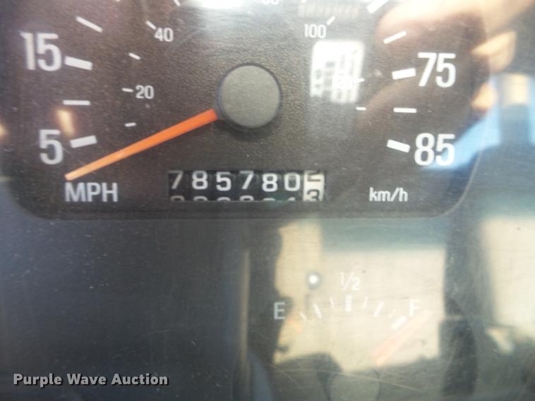 image for item FM9279 2000 Sterling A-Line semi truck