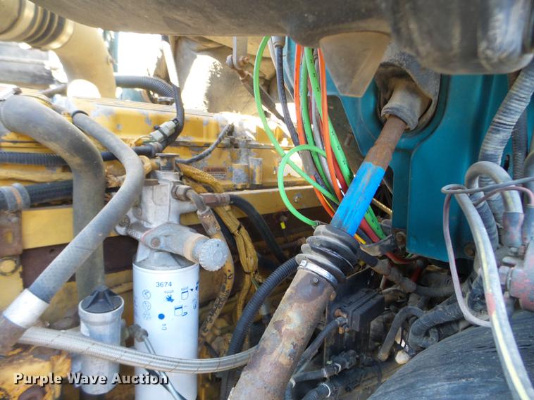 image for item FM9279 2000 Sterling A-Line semi truck