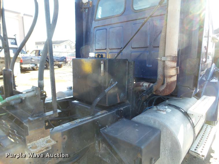 image for item FM9279 2000 Sterling A-Line semi truck