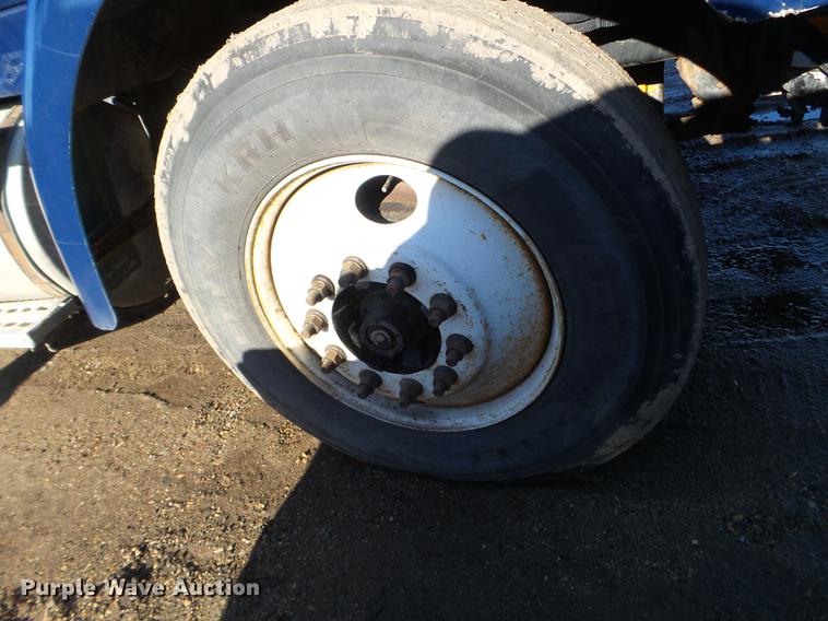 image for item FM9279 2000 Sterling A-Line semi truck