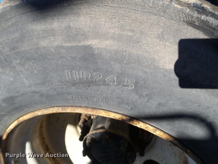 image for item FM9279 2000 Sterling A-Line semi truck