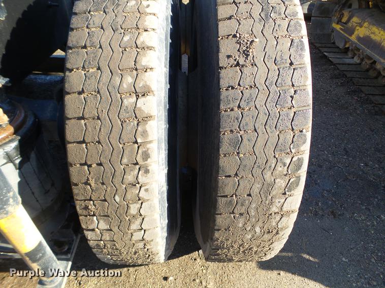 image for item FM9279 2000 Sterling A-Line semi truck