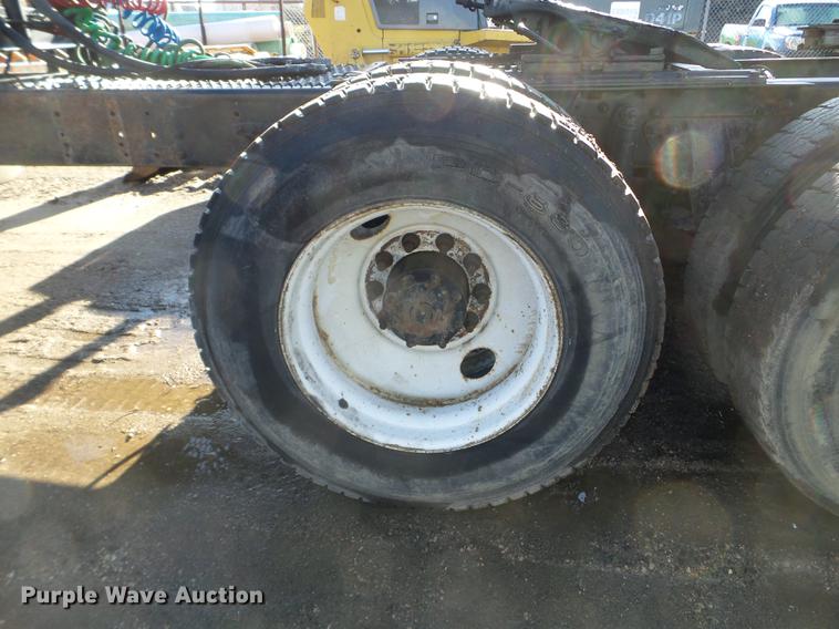 image for item FM9279 2000 Sterling A-Line semi truck