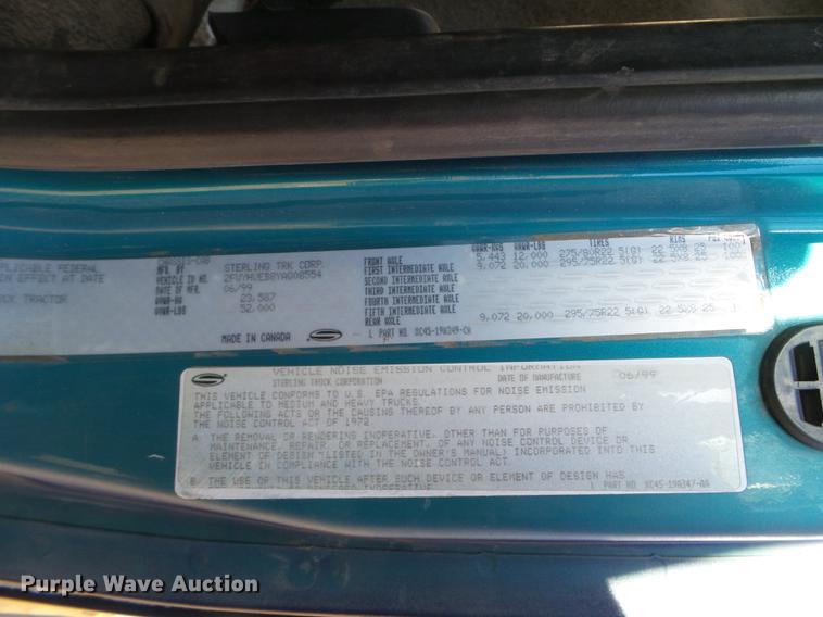 image for item FM9279 2000 Sterling A-Line semi truck